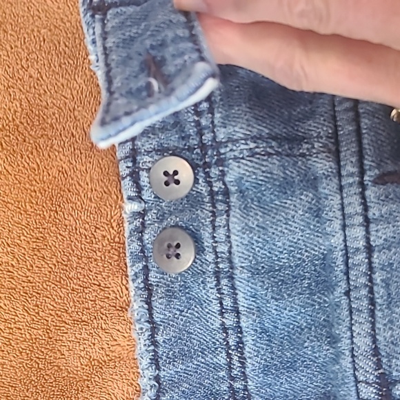 Free People Medium Wash Blue Button Fly High Rise Baggy Shorts Women's Size 4 - Picture 12 of 12